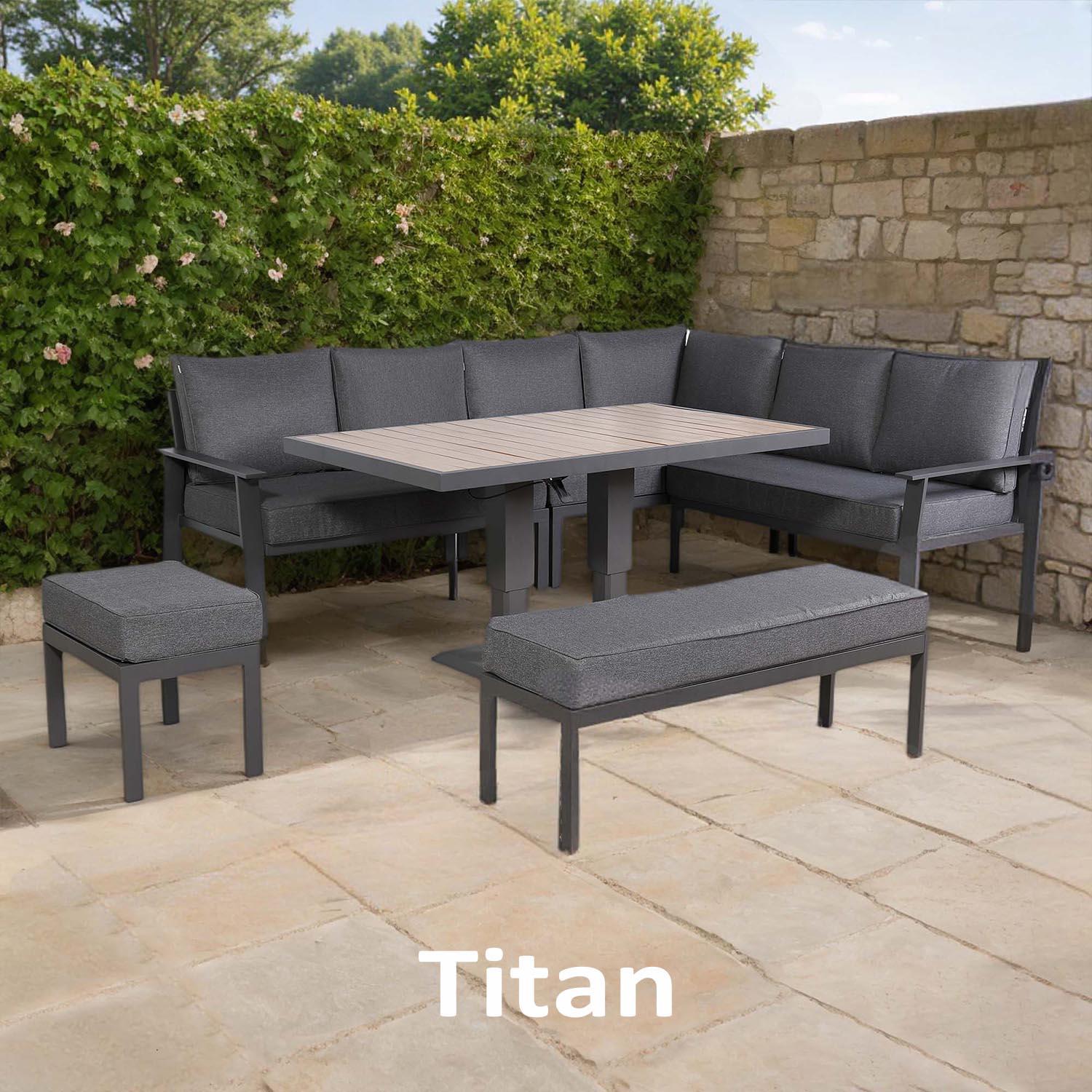 0371da28b634a4bffd9a9703325c6314